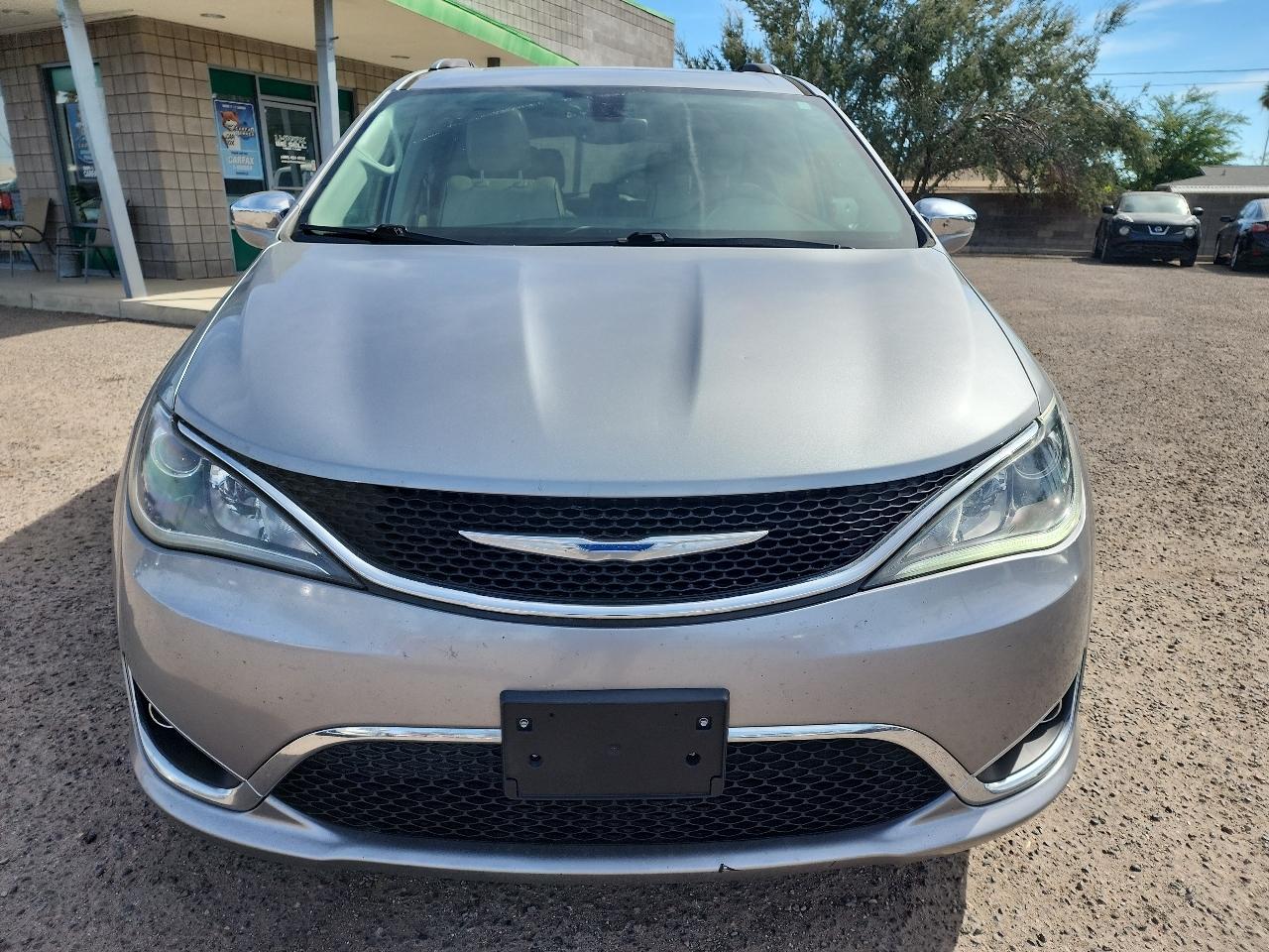 Chrysler Pacifica Limited FWD 2018