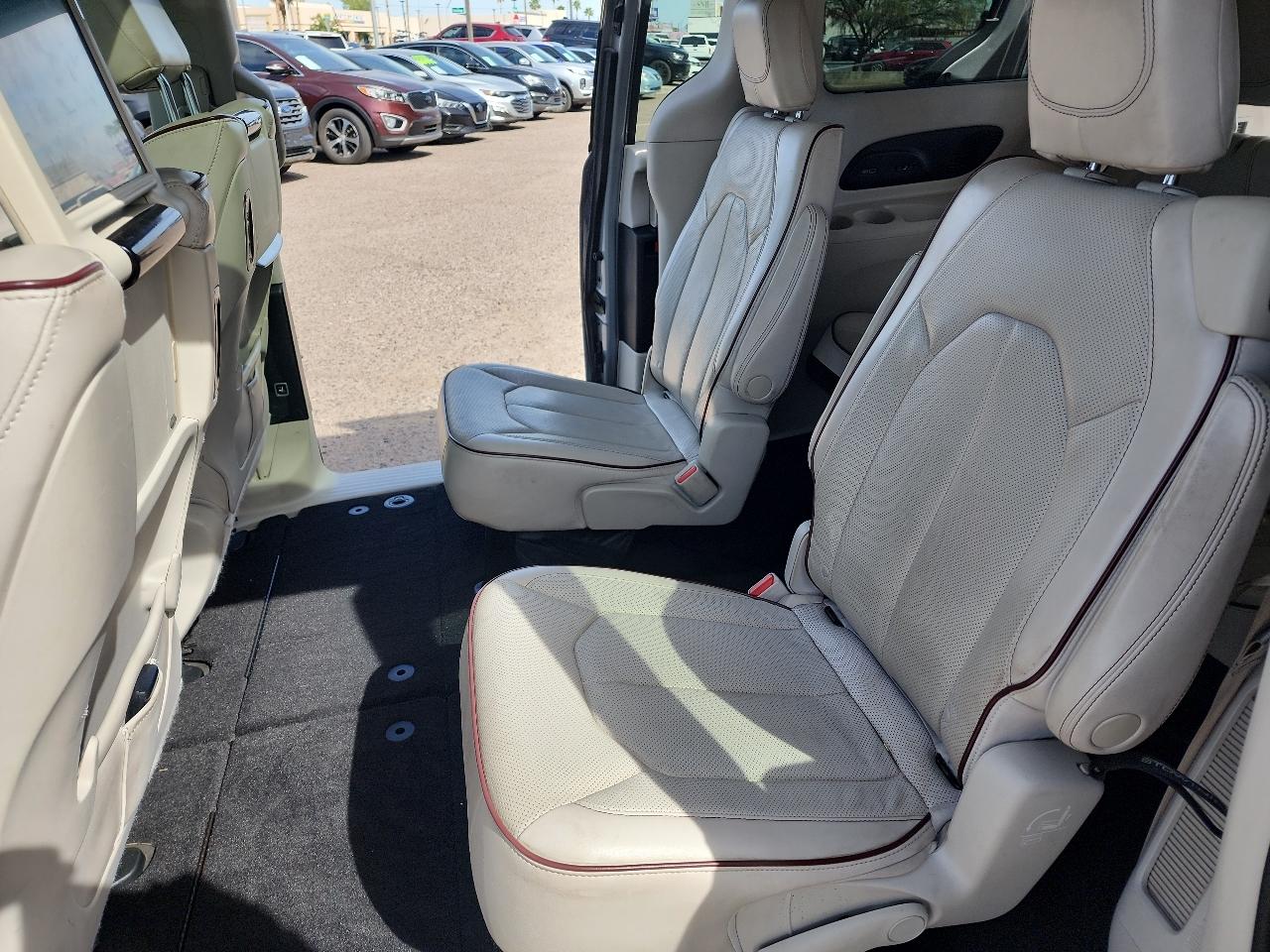 Chrysler Pacifica Limited FWD 2018