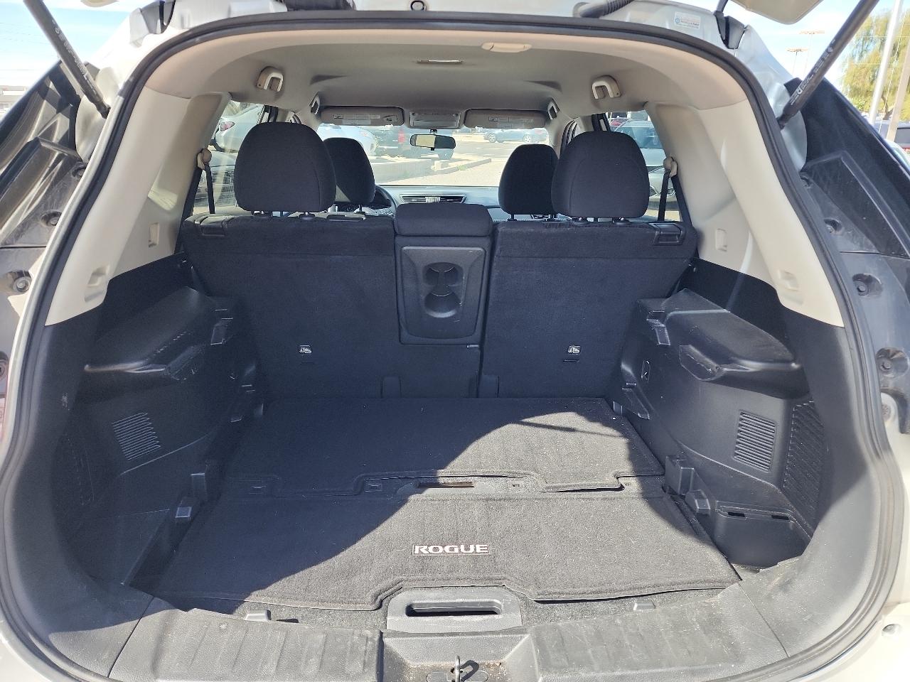 Nissan Rogue FWD S 2017