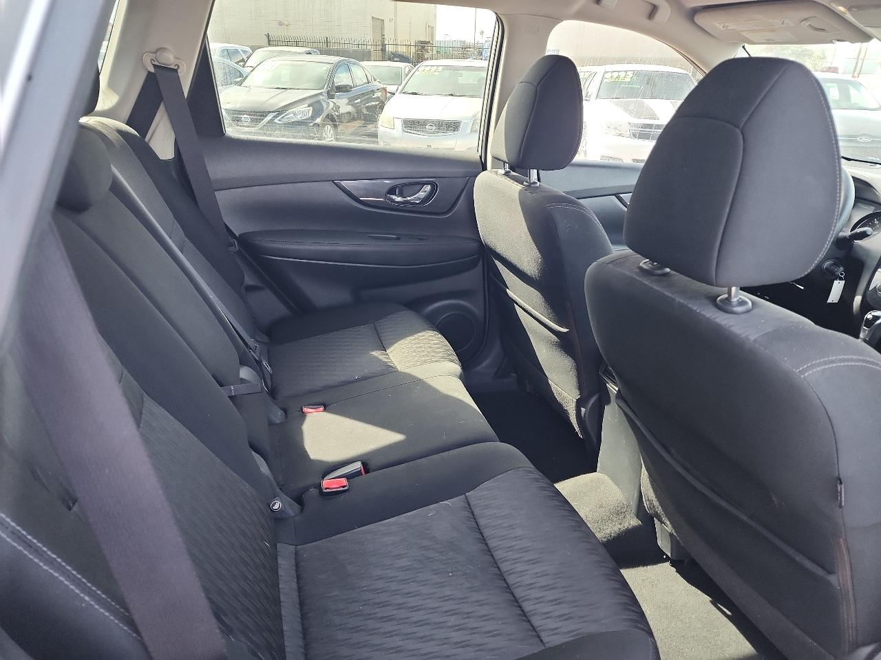 Nissan Rogue FWD S 2017