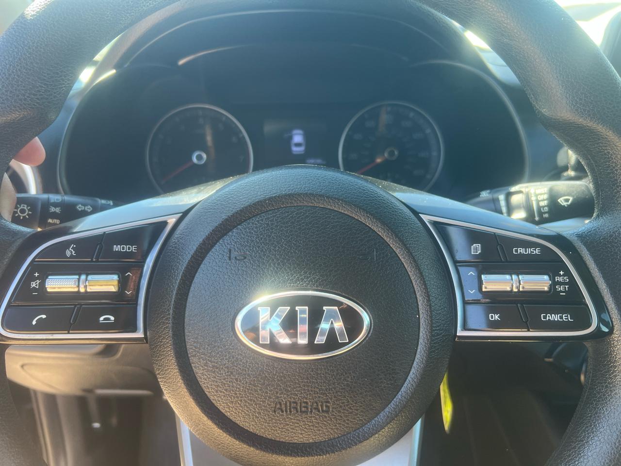 Kia Forte LXS IVT 2020