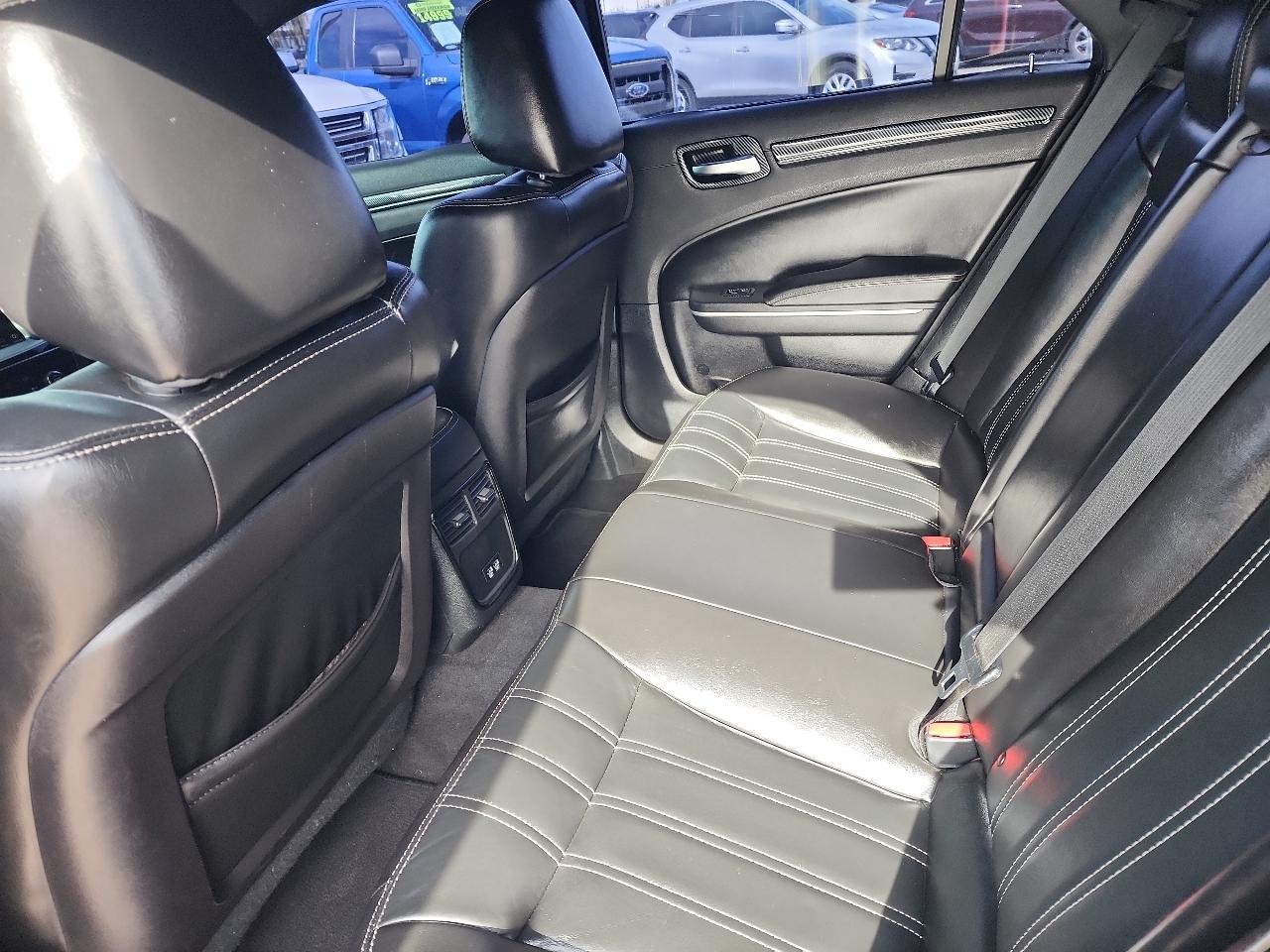 Chrysler 300 300S RWD 2019