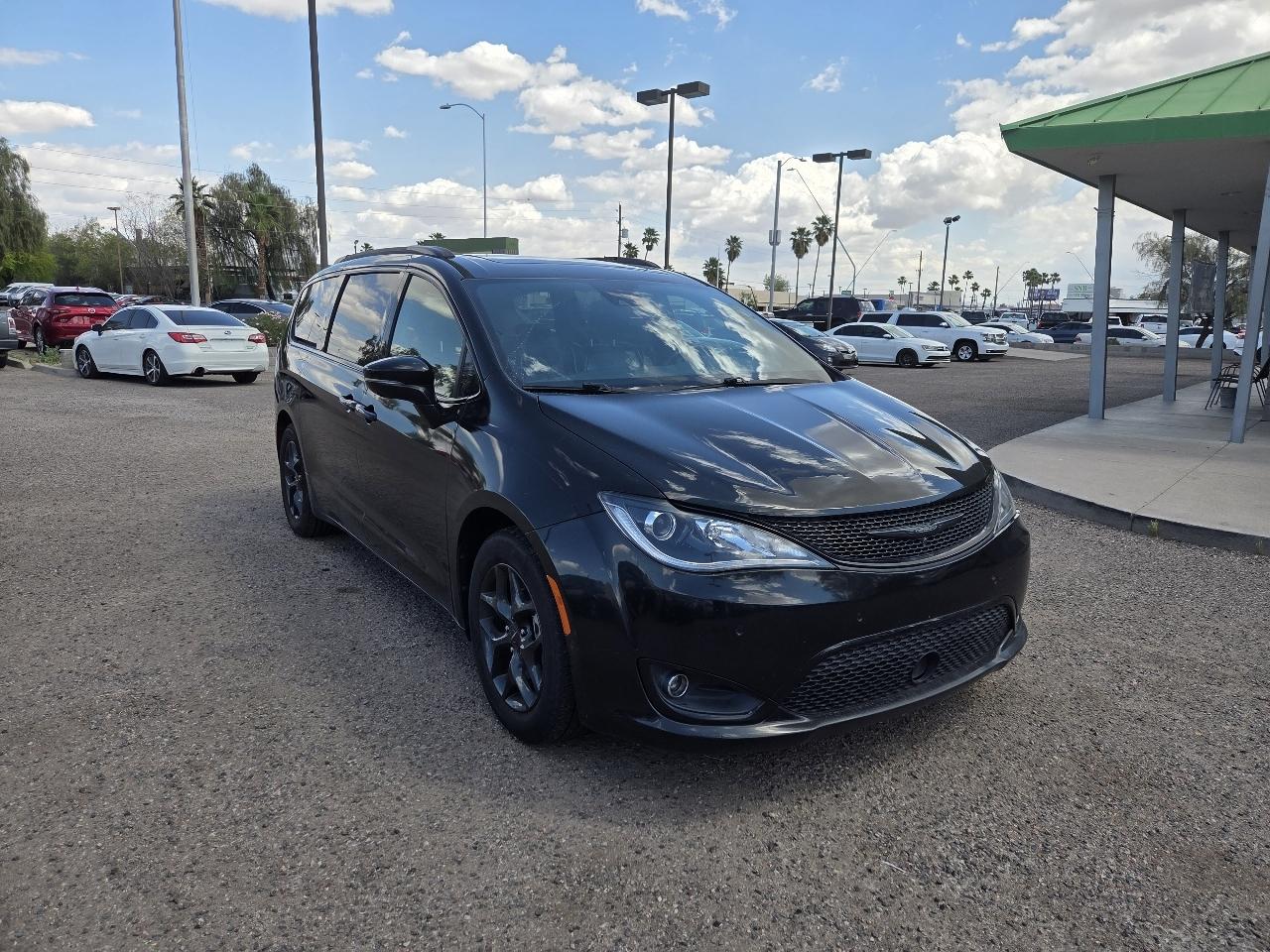 Chrysler Pacifica Limited FWD 2018