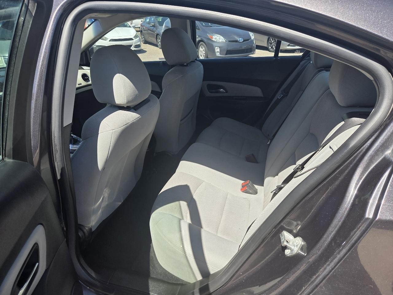 Chevrolet Cruze 4dr Sdn Man ECO 2014