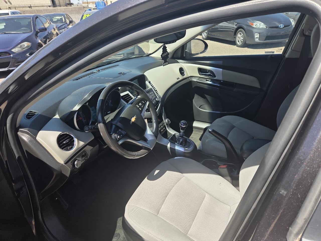 Chevrolet Cruze 4dr Sdn Man ECO 2014