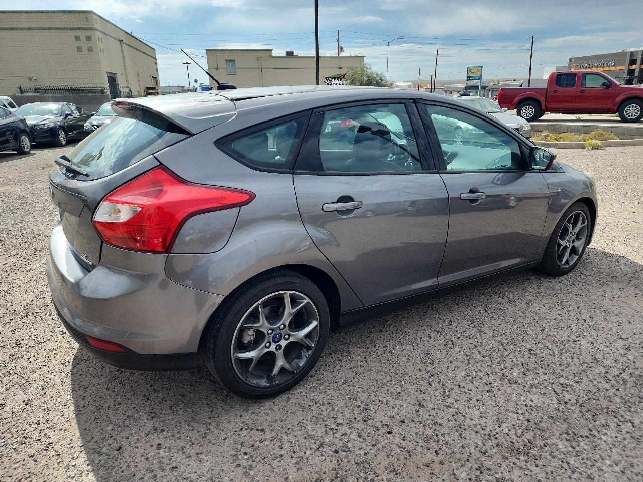 Ford Focus 5dr HB SE 2014