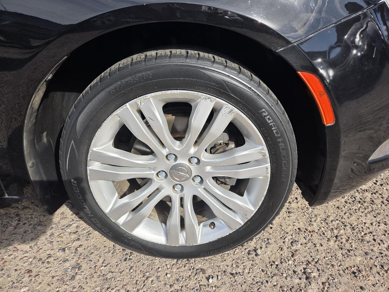 Chrysler 200 4dr Sdn Limited FWD 2015