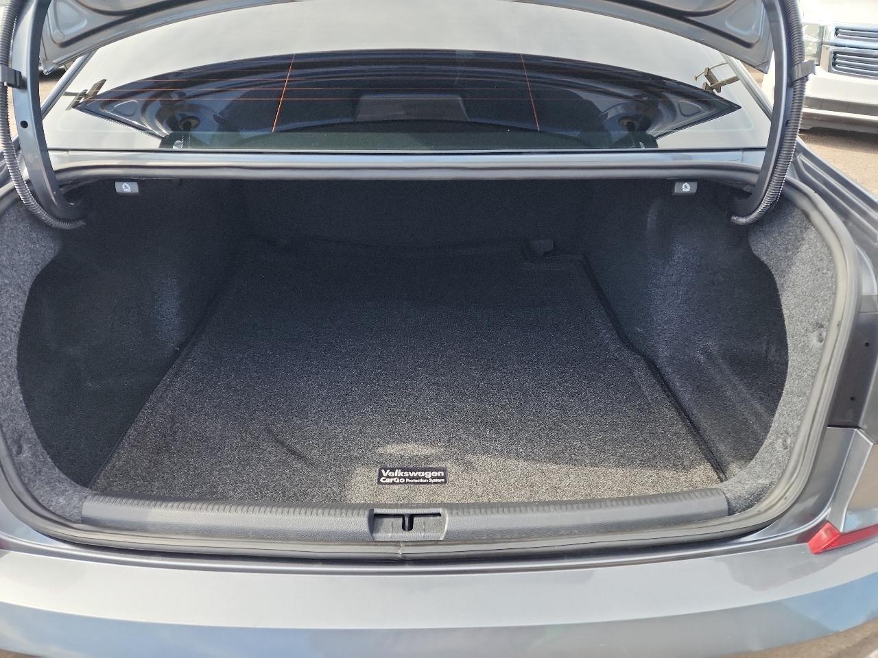 Volkswagen Passat 2.0T Wolfsburg Edition Auto 2019