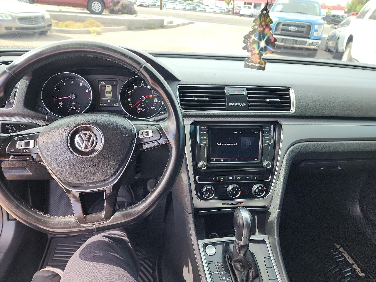 Volkswagen Passat 2.0T Wolfsburg Edition Auto 2019