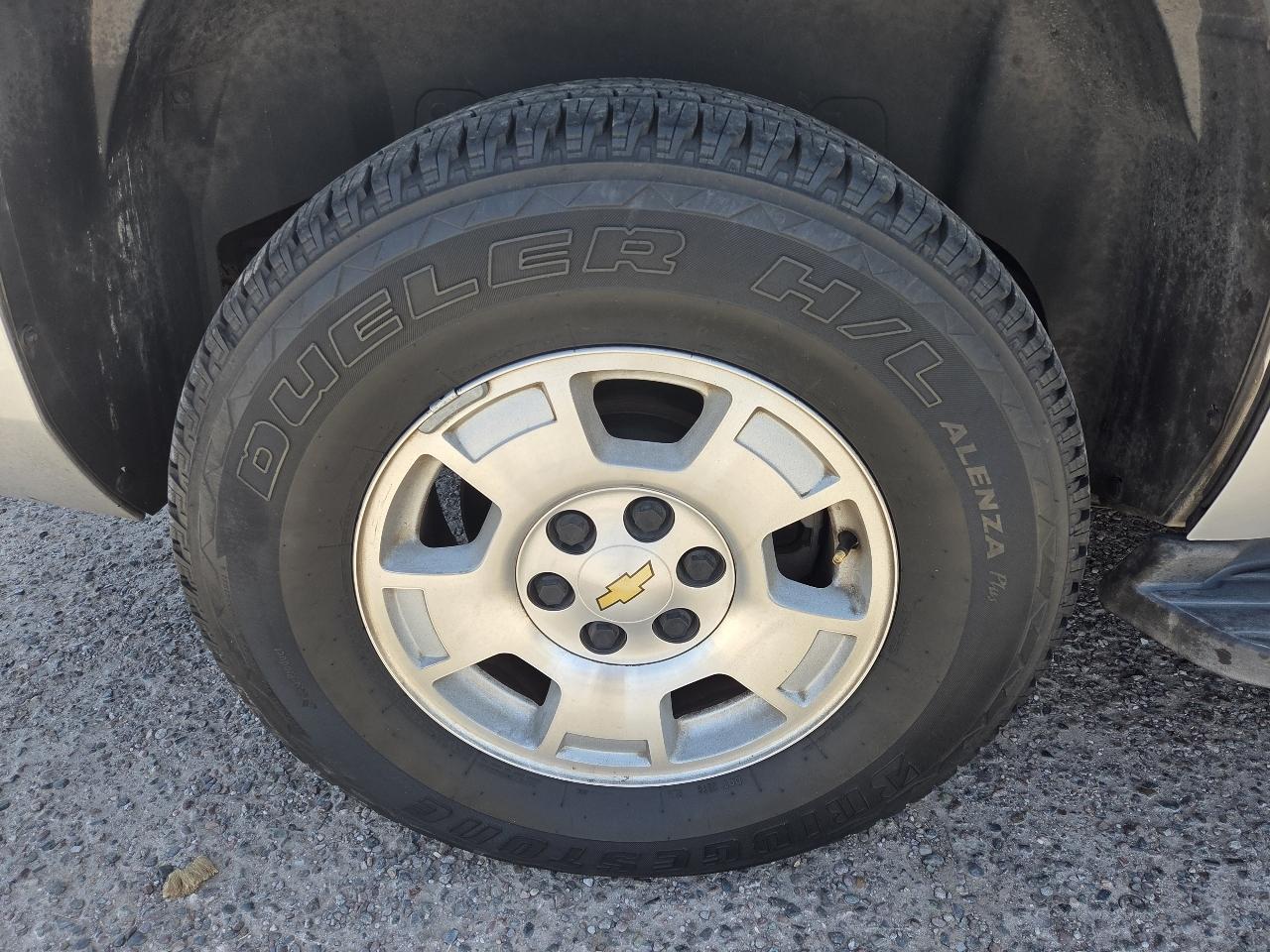 Chevrolet Tahoe 2WD 4dr LT 2014