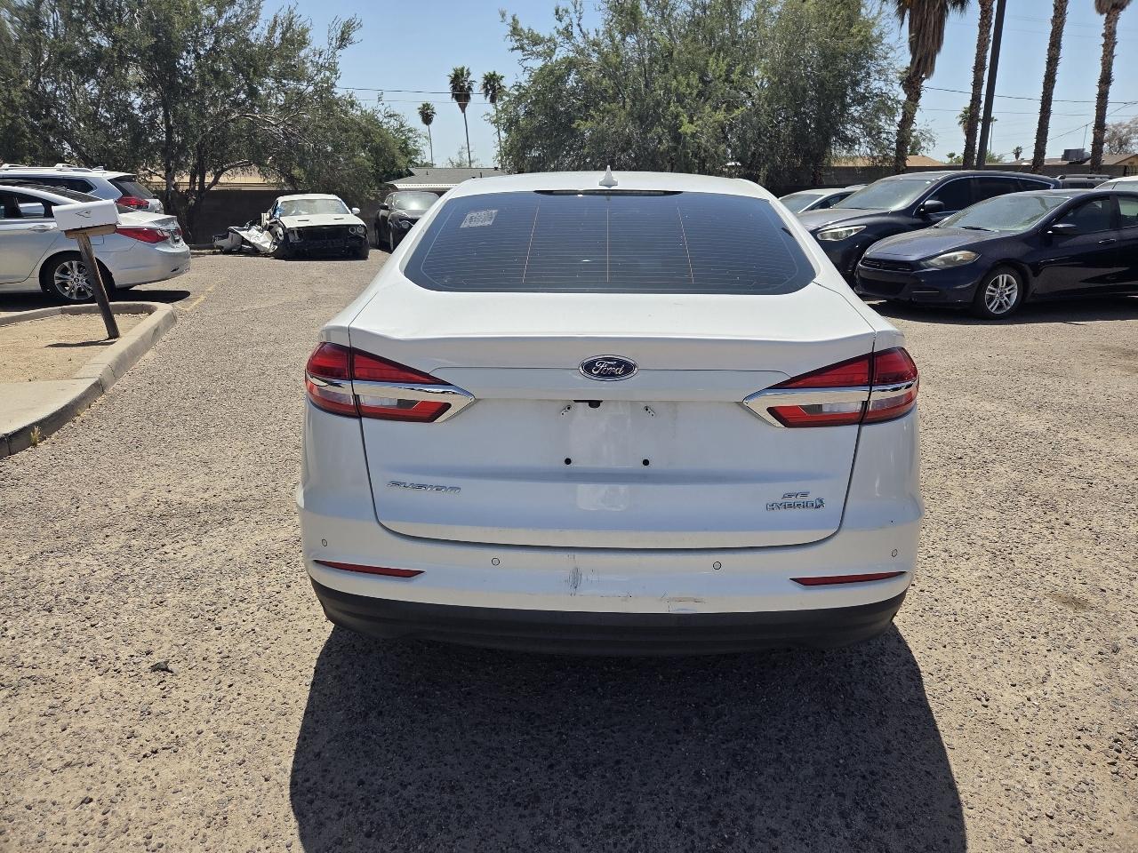 Ford Fusion Hybrid SE FWD 2019