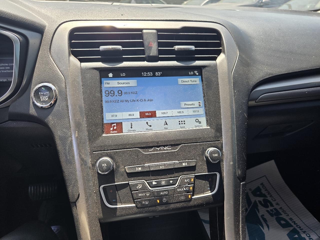 Ford Fusion Hybrid SE FWD 2019