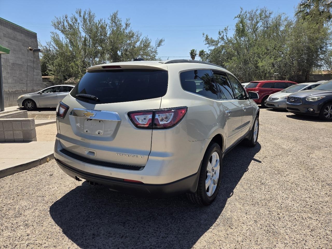 Chevrolet Traverse FWD 4dr LT w/1LT 2016