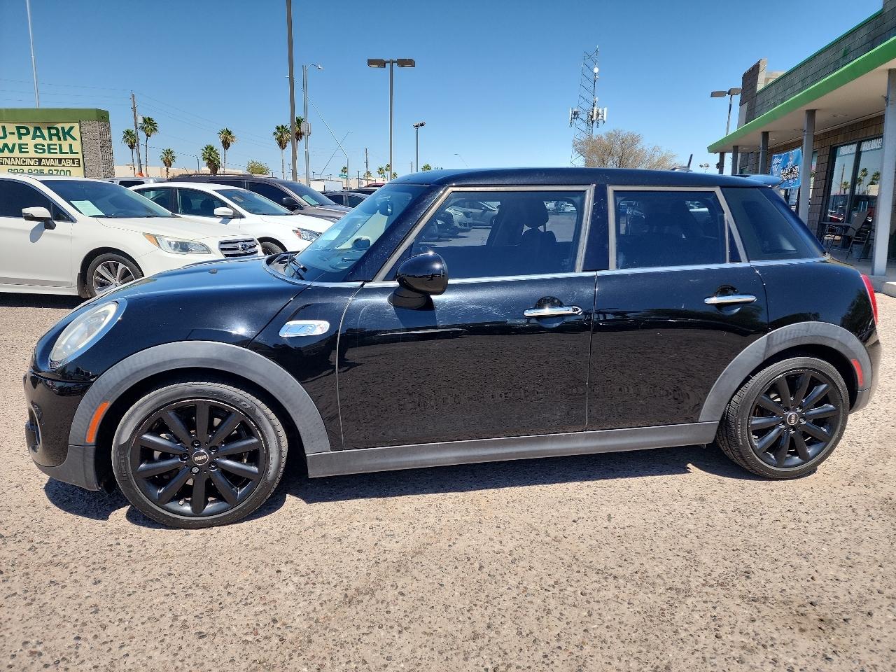 MINI Cooper Hardtop 4 Door 4dr HB S 2016