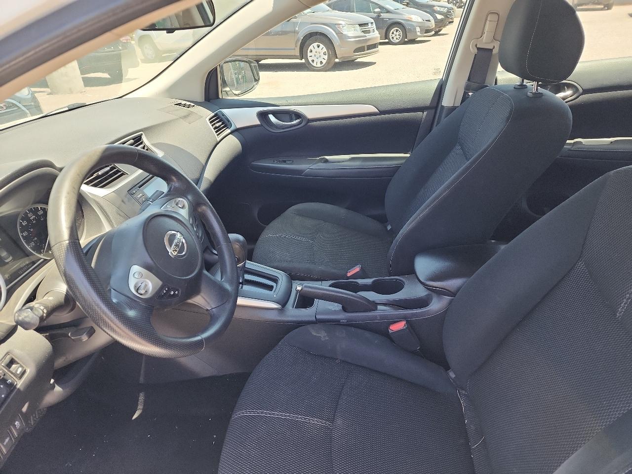 Nissan Sentra S CVT 2018
