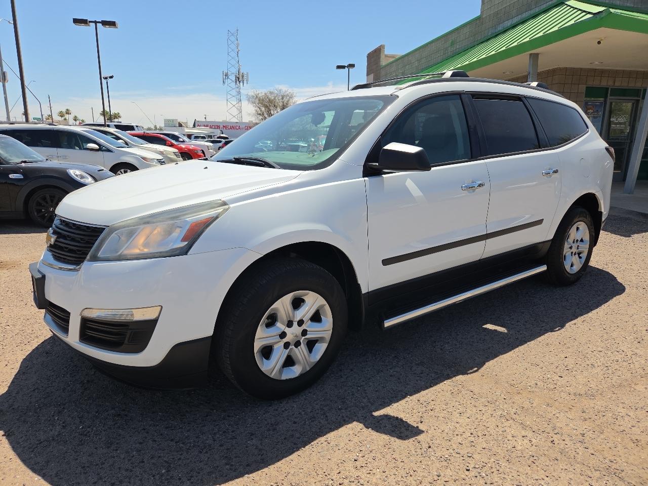 2017 Chevrolet Traverse LS FWD's photo