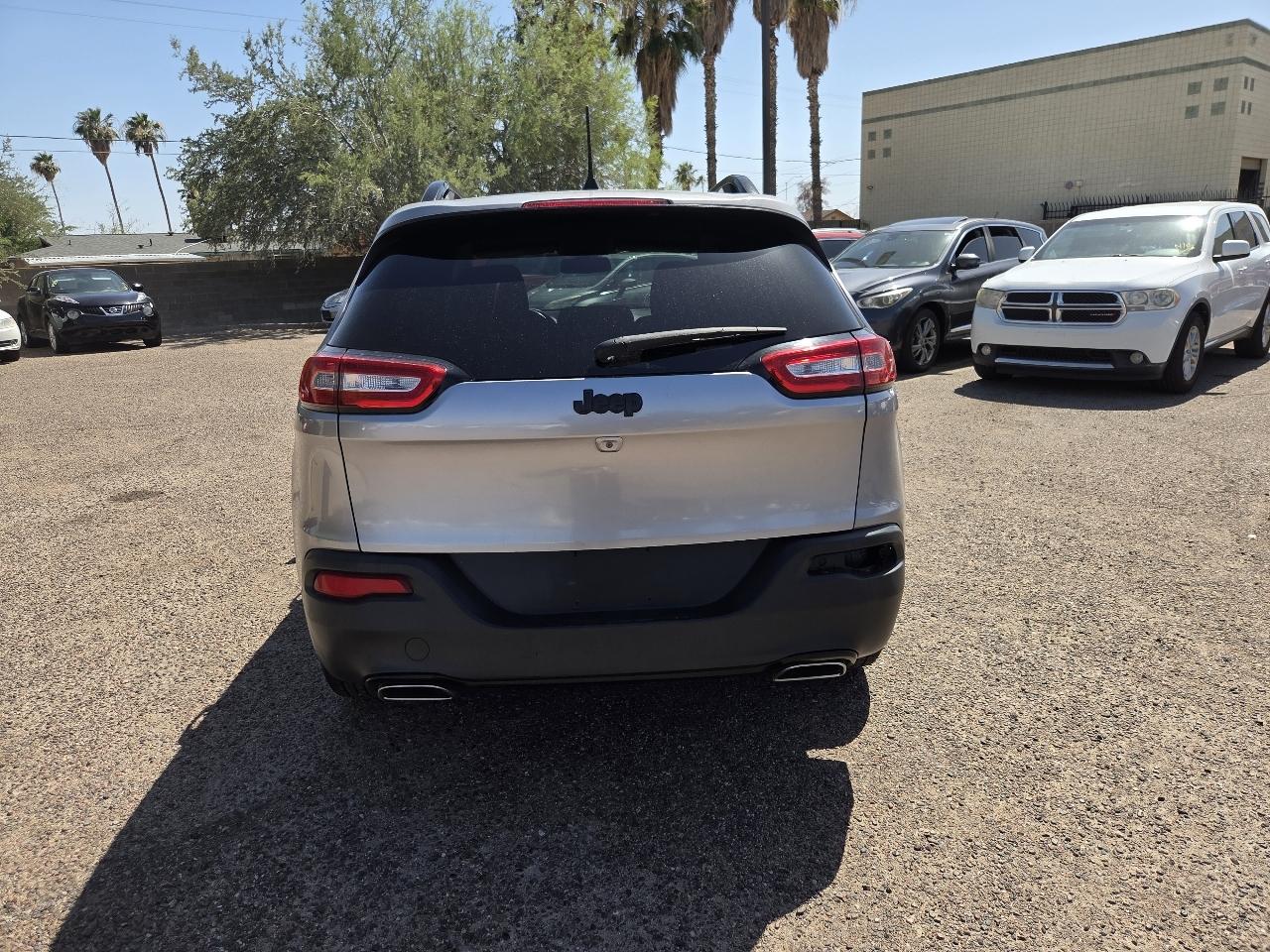 Jeep Cherokee Latitude FWD 2018