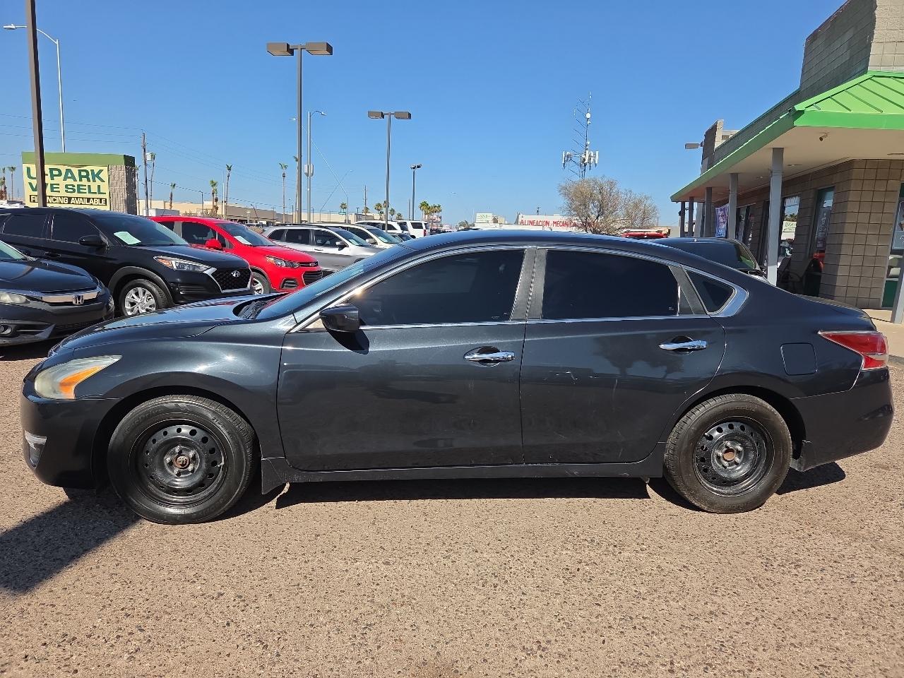 Nissan Altima 4dr Sdn I4 2.5 S 2015