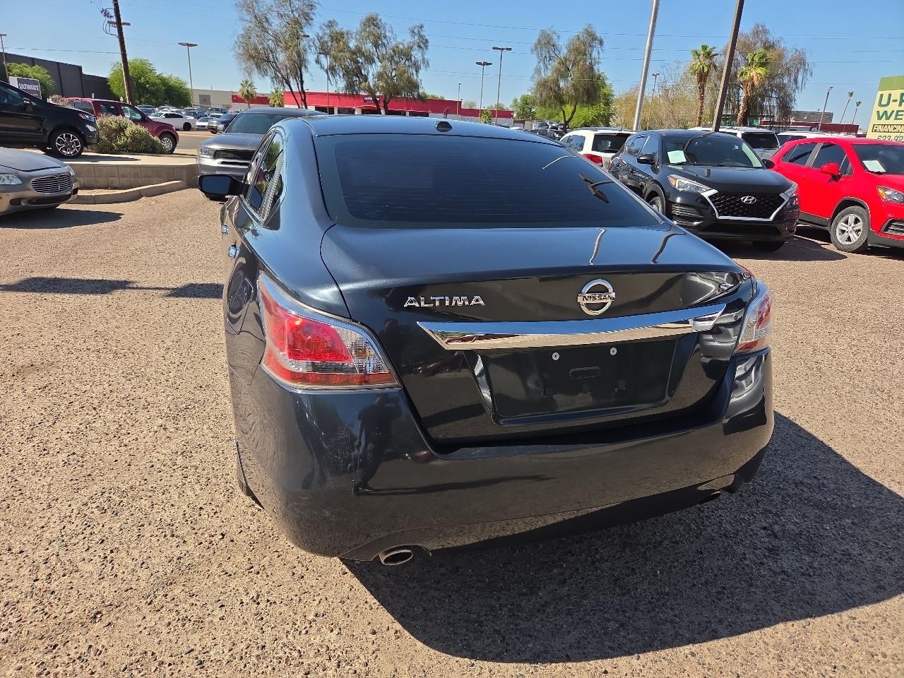 Nissan Altima 4dr Sdn I4 2.5 S 2015