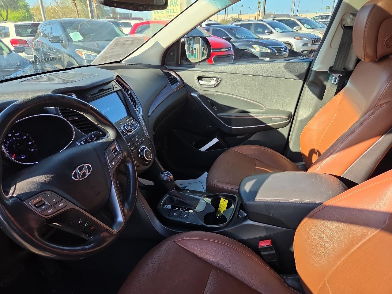 Hyundai Santa Fe FWD 4dr Limited w/Saddle Int 2014