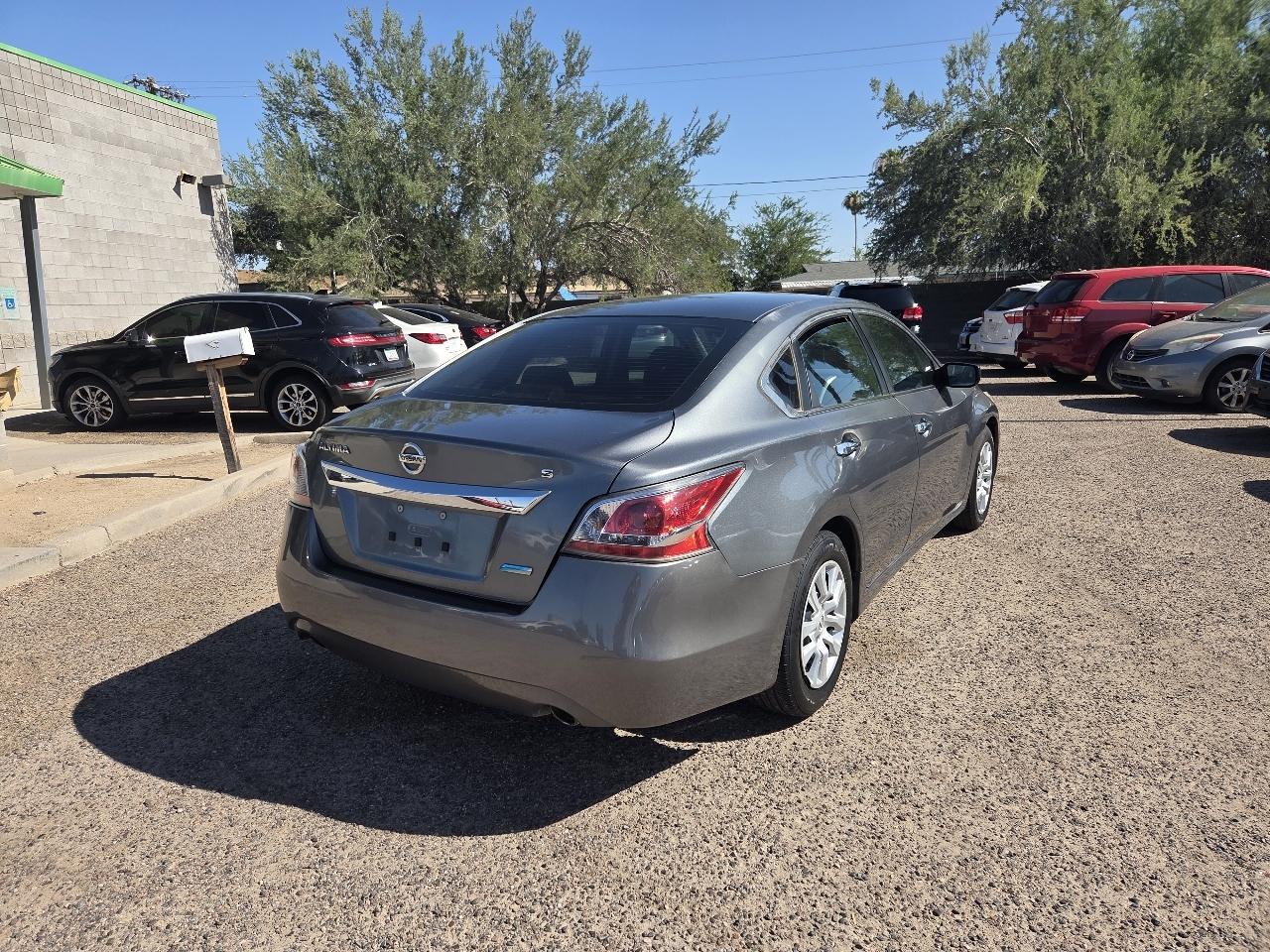 Nissan Altima 4dr Sdn I4 2.5 2014