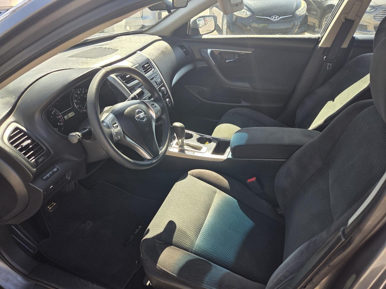 Nissan Altima 4dr Sdn I4 2.5 2014