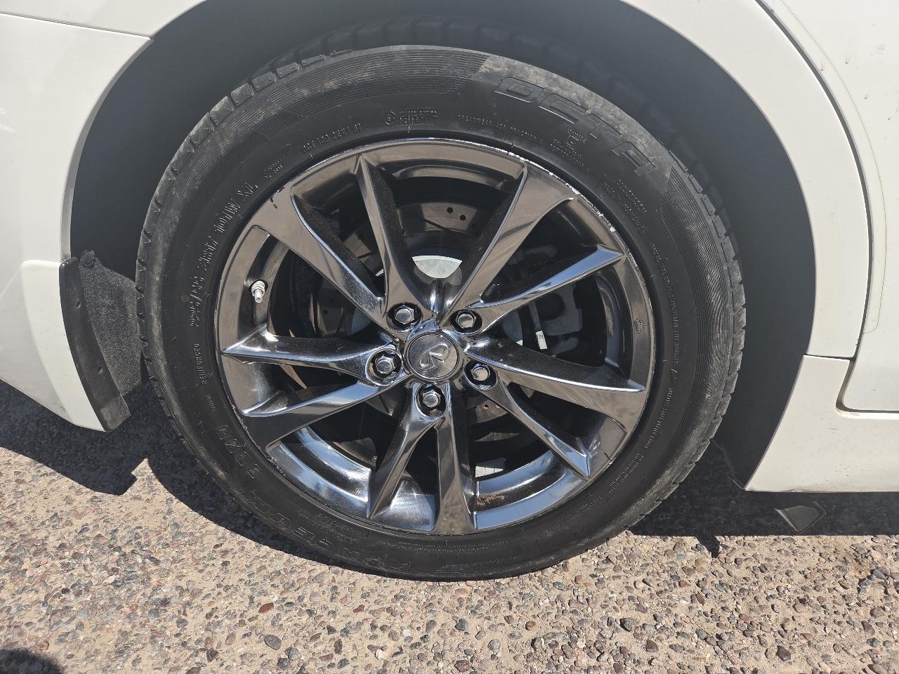 Infiniti Q50 3.0t Signature Edition RWD 2017