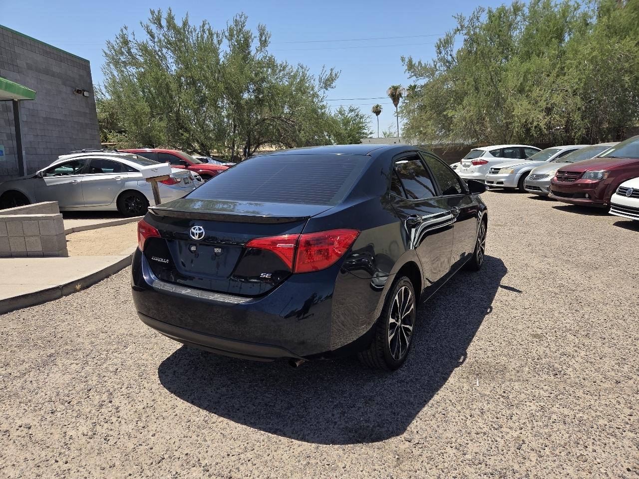 Toyota Corolla XLE CVT (Natl) 2018
