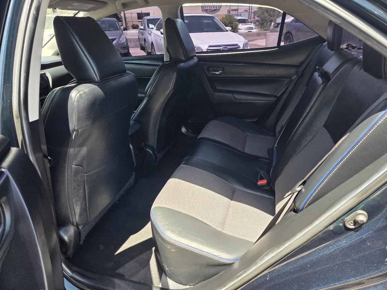 Toyota Corolla XLE CVT (Natl) 2018