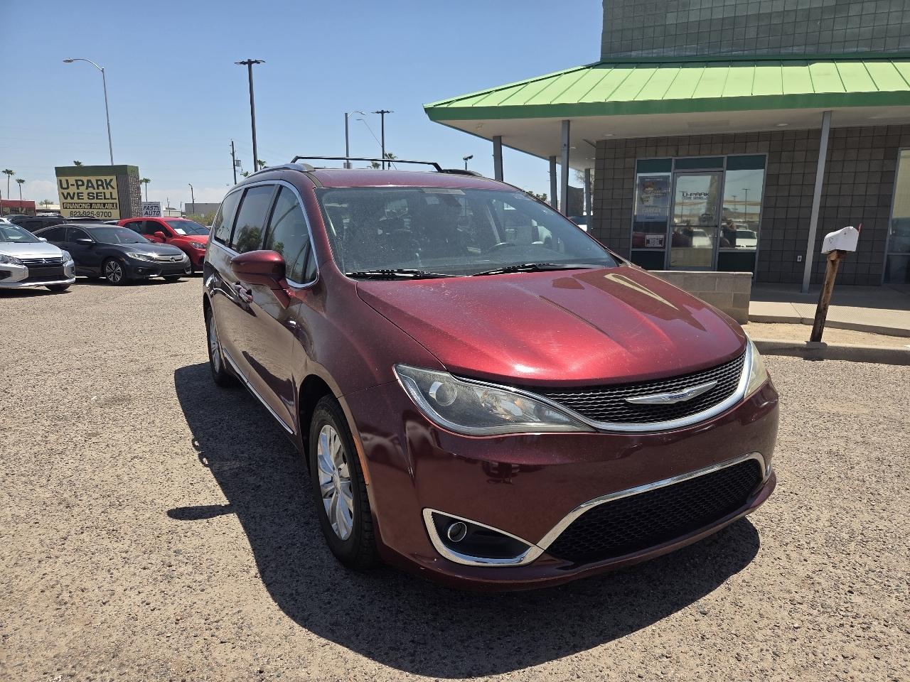 Chrysler Pacifica Touring L FWD 2018
