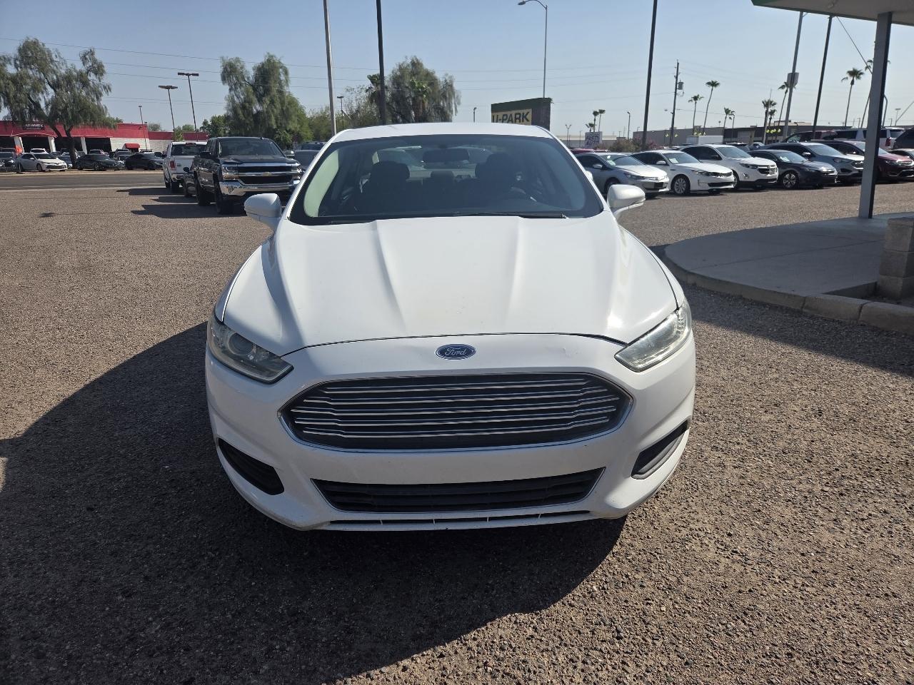 Ford Fusion 4dr Sdn SE FWD 2015