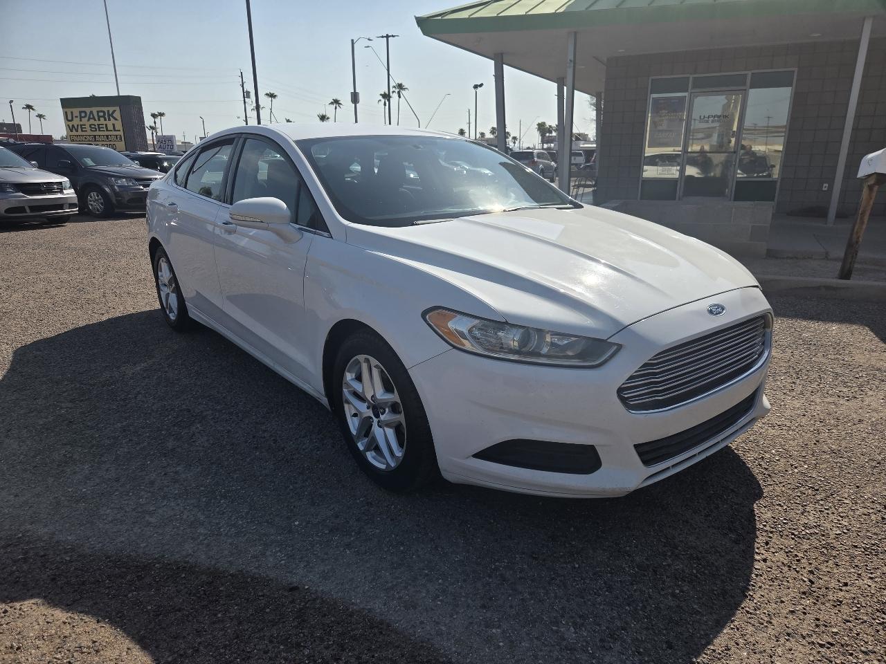 Ford Fusion 4dr Sdn SE FWD 2015