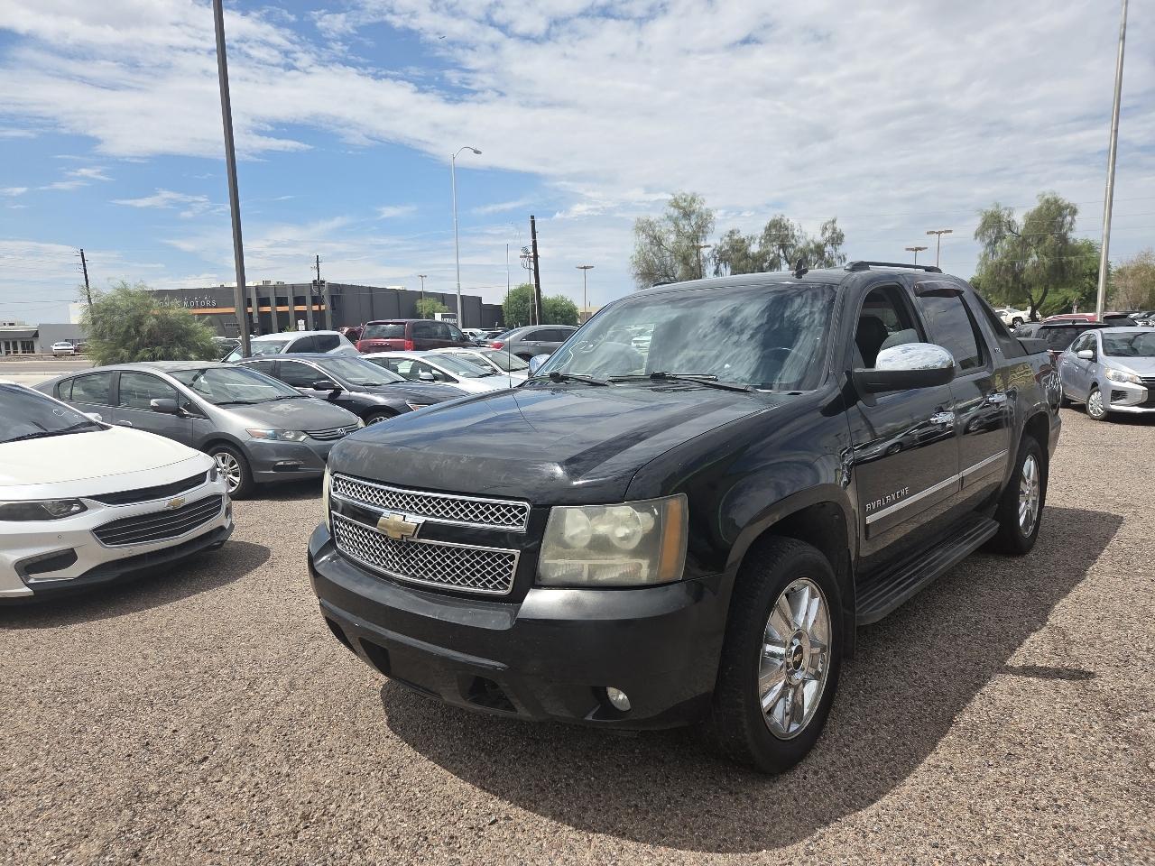 2010 Chevrolet Avalanche LTZ RWD   