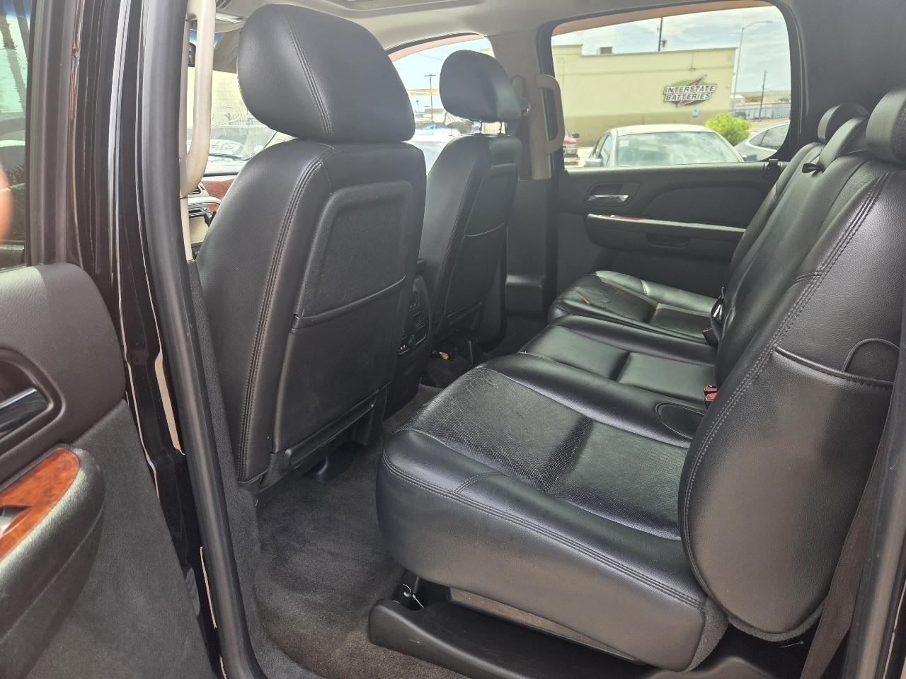 Chevrolet Avalanche 2WD Crew Cab LTZ 2010