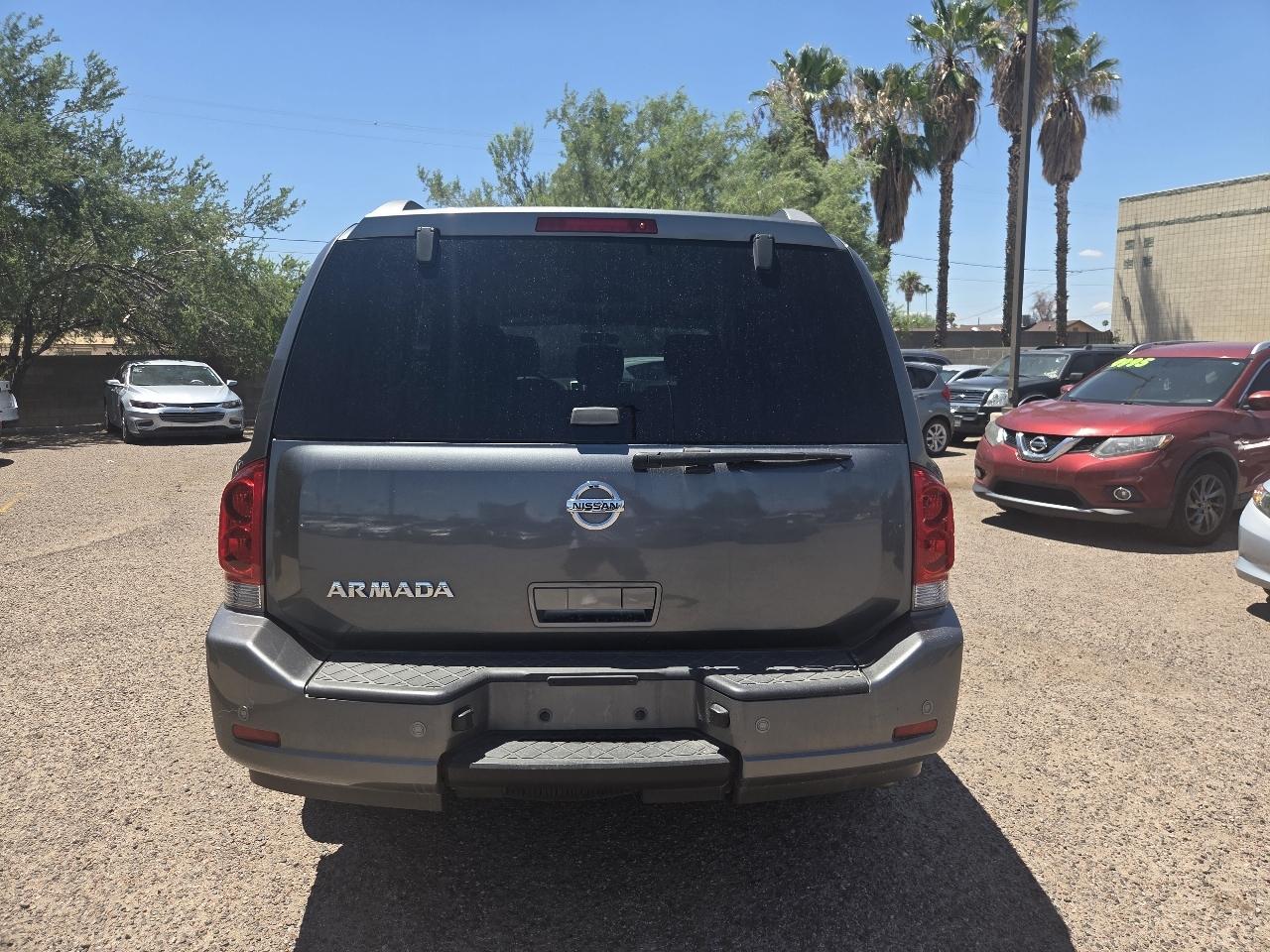 Nissan Armada 2WD 4dr SV 2015