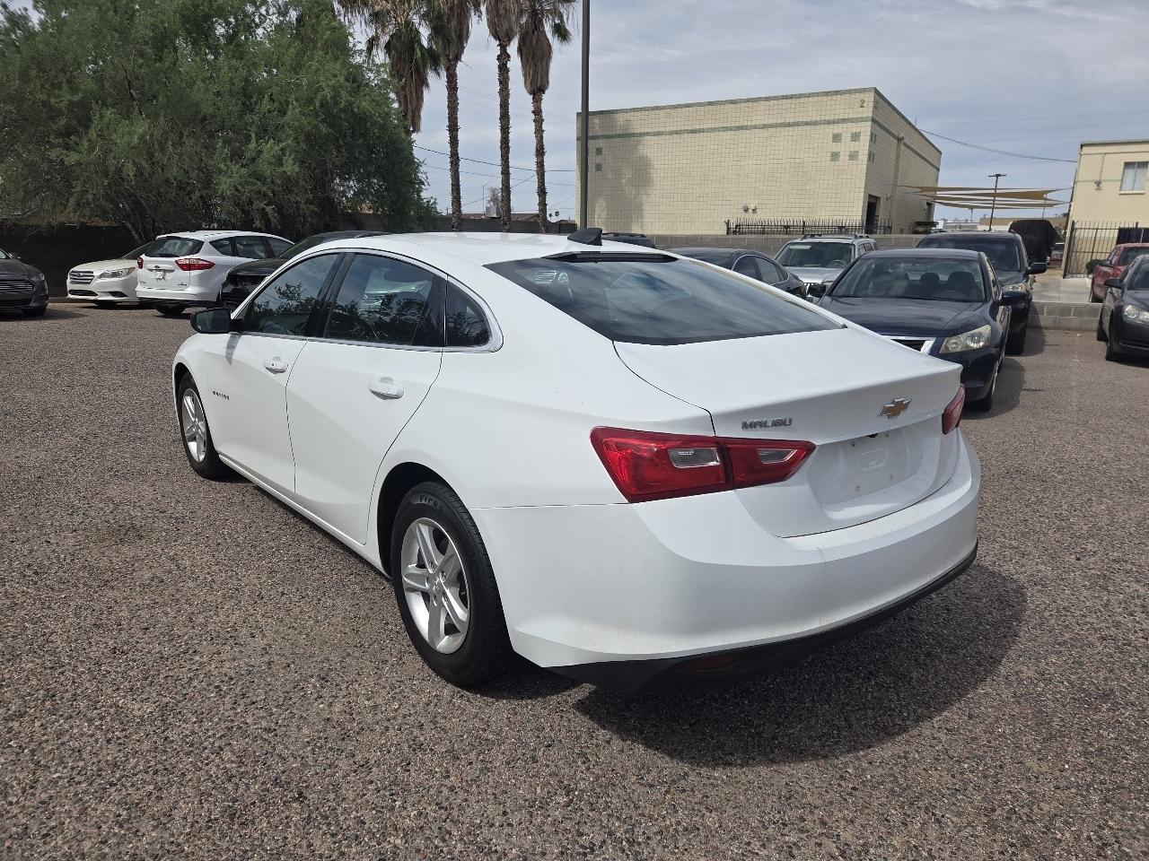 Chevrolet Malibu 4dr Sdn LS w/1FL 2024
