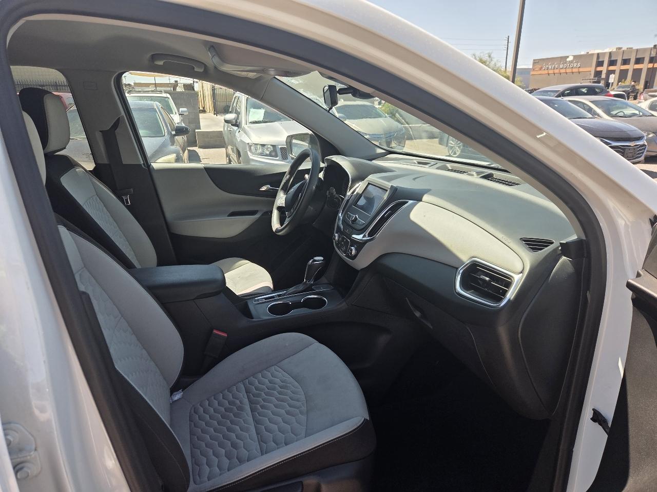 Chevrolet Equinox FWD 4dr LS w/1LS 2021