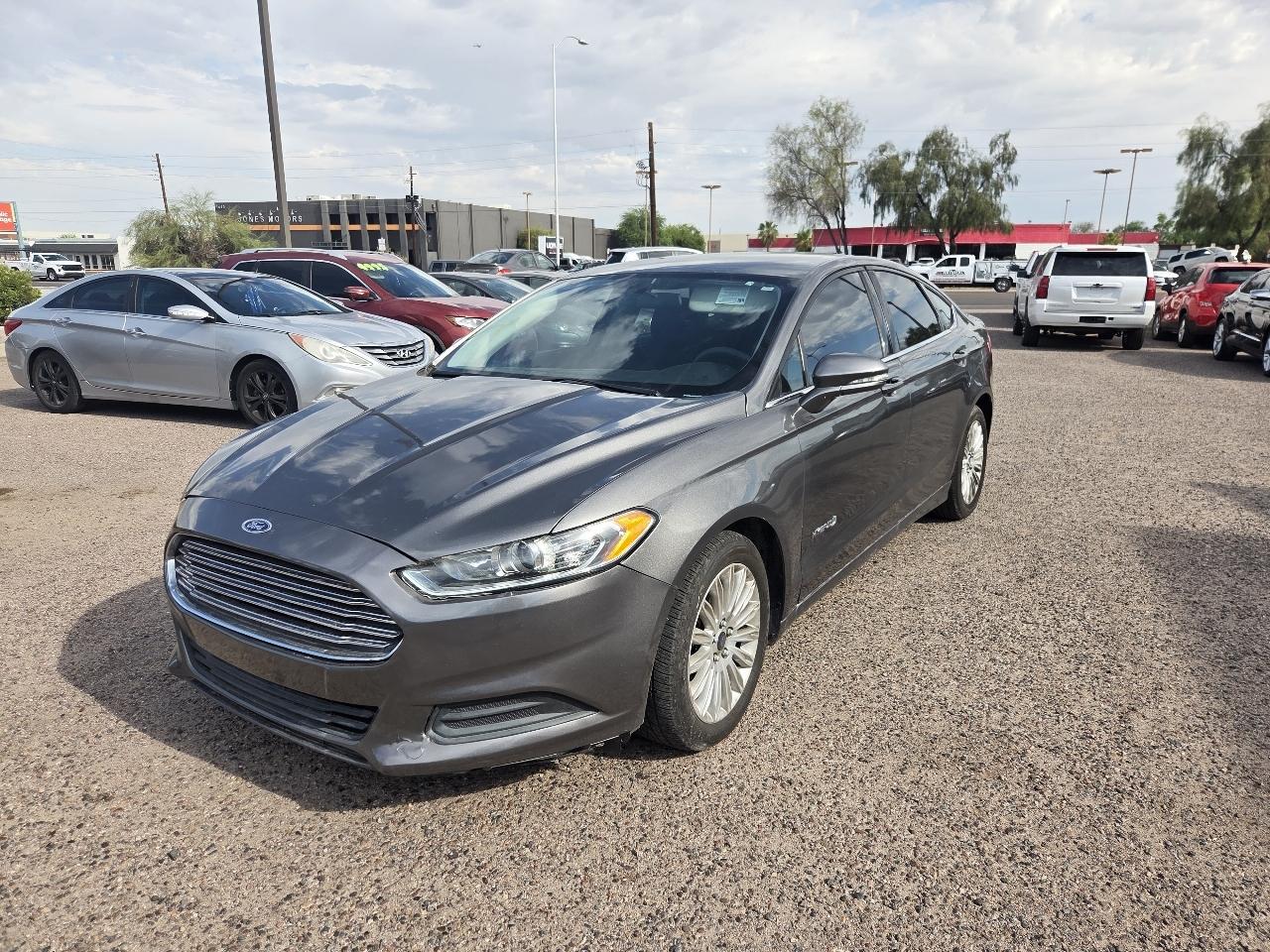 Ford Fusion 4dr Sdn SE Hybrid FWD 2013
