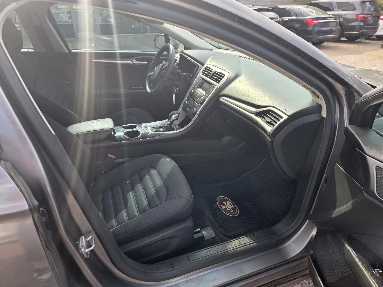 Ford Fusion 4dr Sdn SE Hybrid FWD 2013