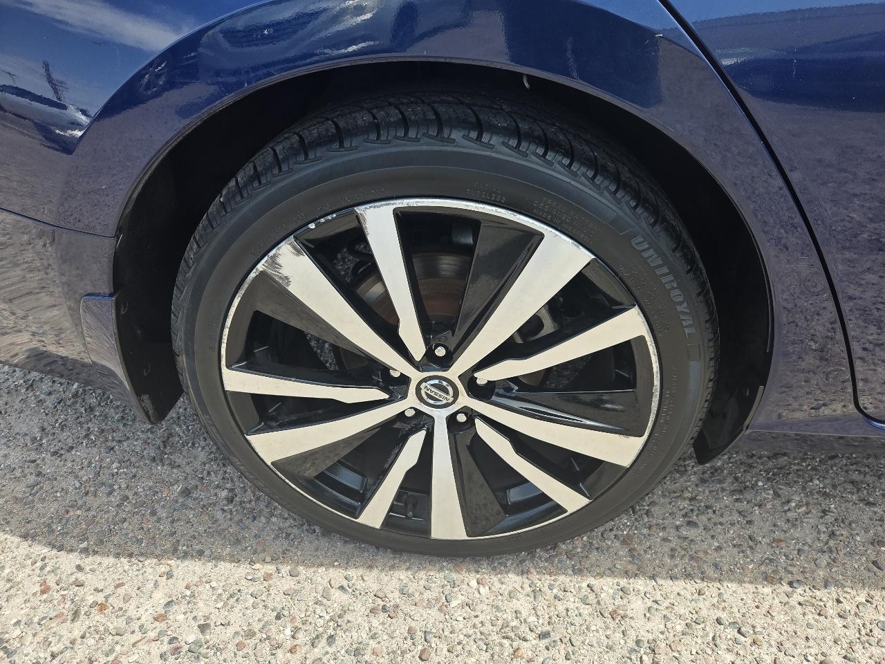 Nissan Altima 2.5 SR Sedan 2020