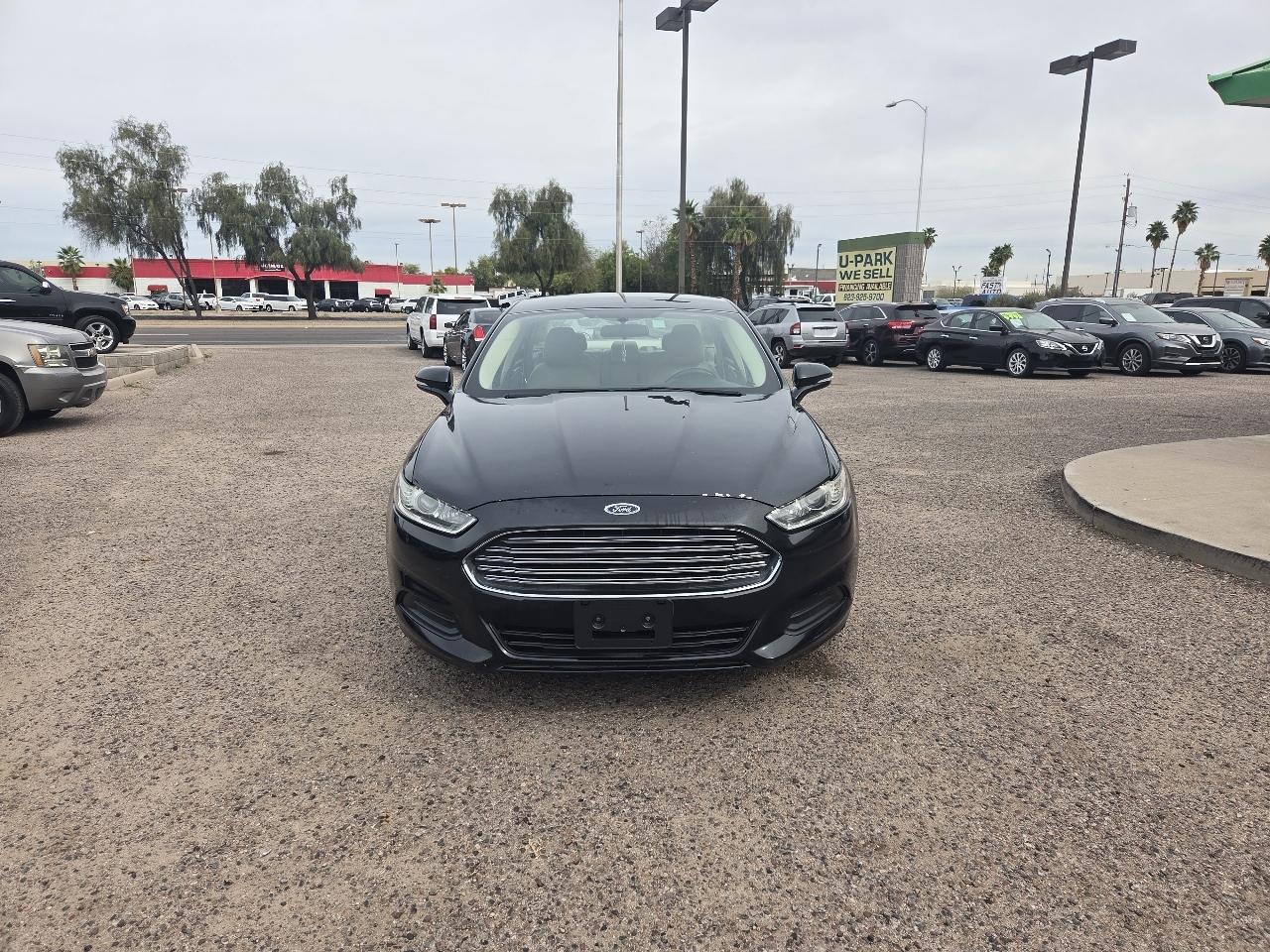 Ford Fusion 4dr Sdn Titanium FWD 2015