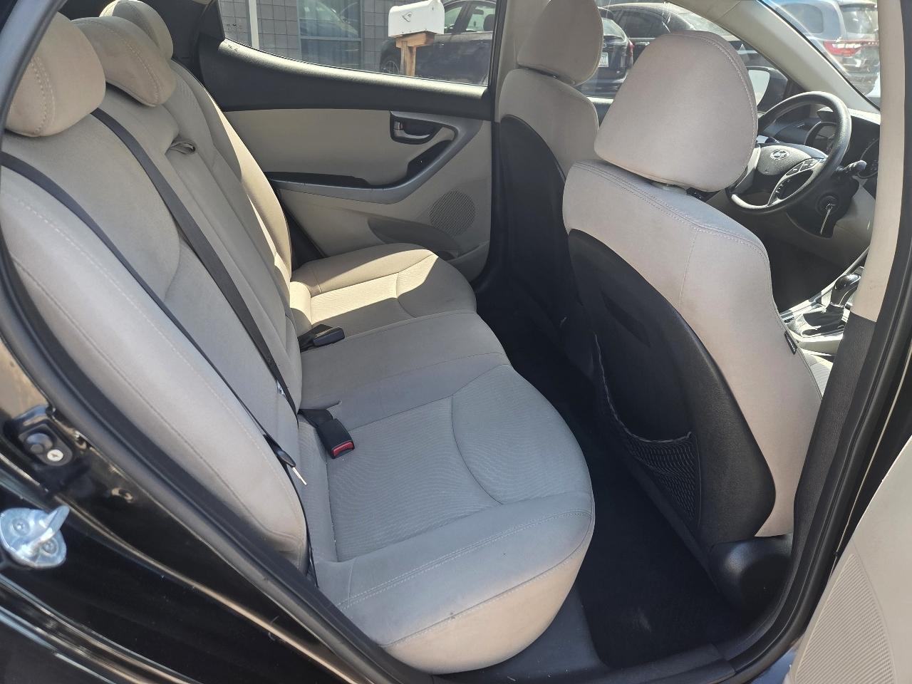 Hyundai Elantra 4dr Sdn Auto SE (Ulsan Plant) 2015