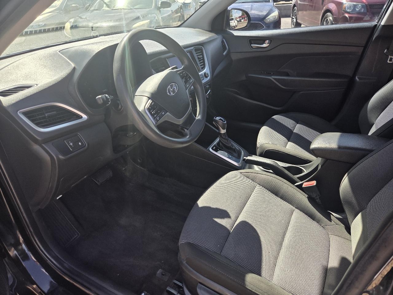 Hyundai Accent SEL Sedan IVT 2021