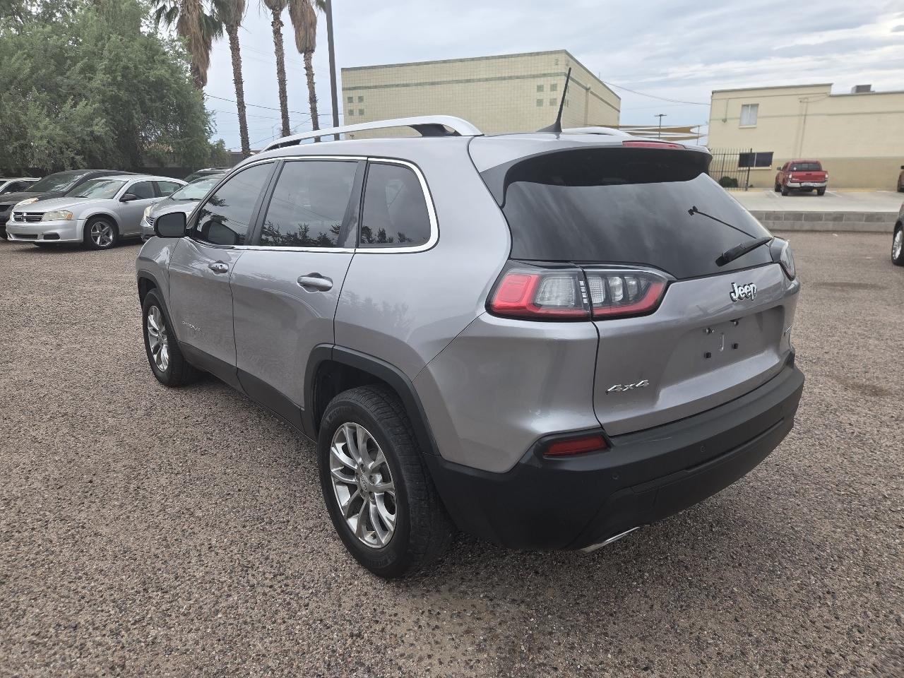 Jeep Cherokee Latitude Plus 4x4 2019