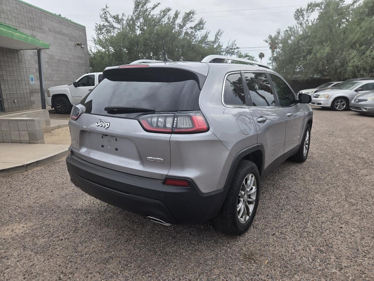 Jeep Cherokee Latitude Plus 4x4 2019