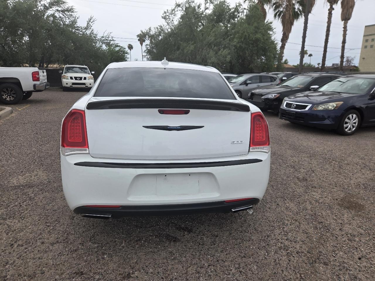 Chrysler 300 300C RWD 2017