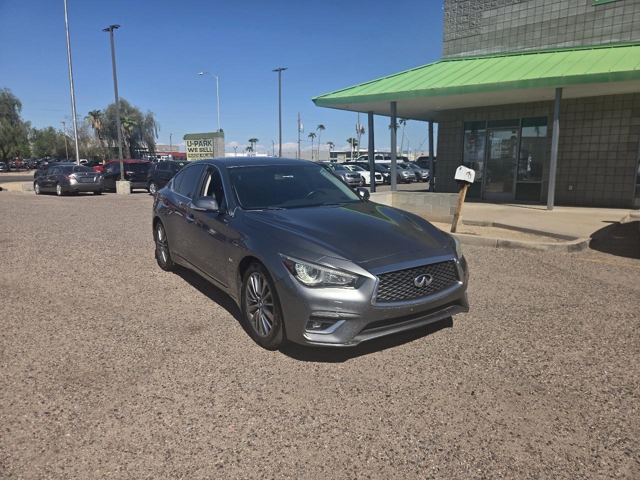 Infiniti Q50 3.0t LUXE AWD 2018