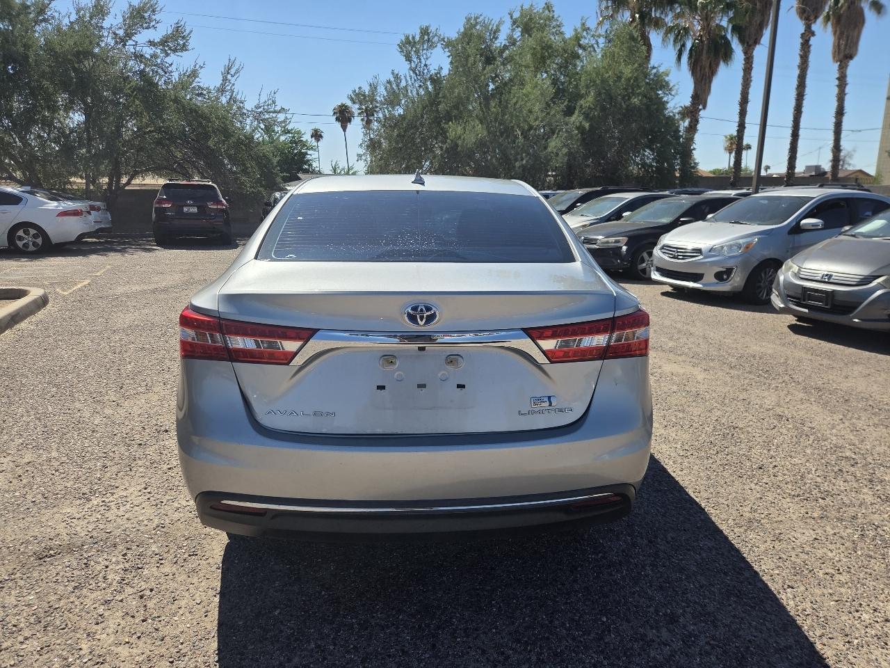 Toyota Avalon Hybrid 4dr Sdn XLE Premium (Natl) 2015