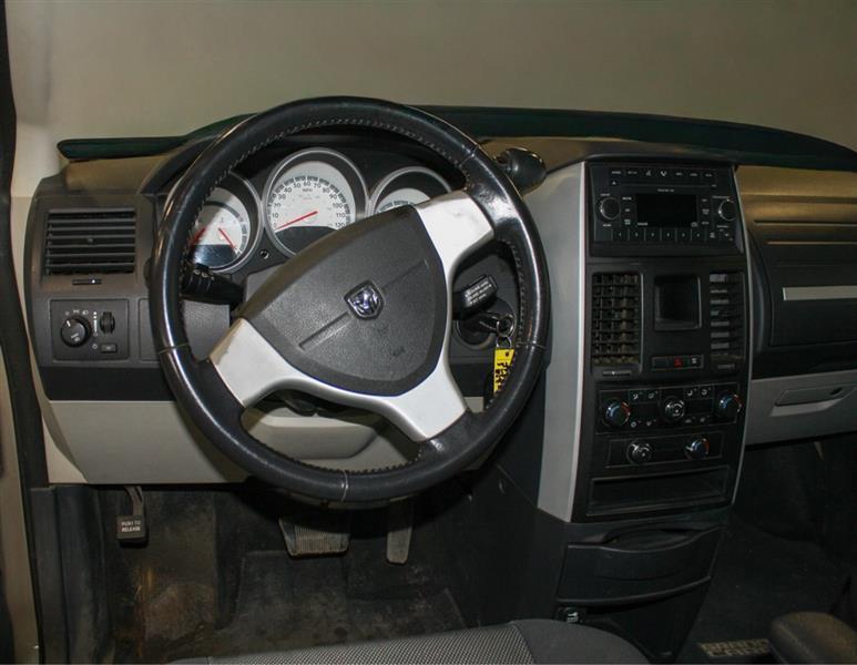 Dodge Grand Caravan  2009