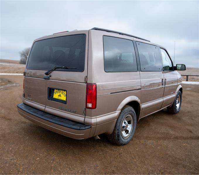 Chevrolet Astro  1999